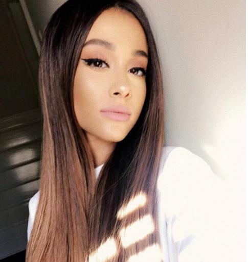 Ariana Grande confirma shows no Brasil. 