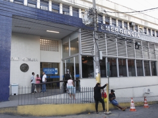 Confira como os candidatos do Rio prometem cuidar da saúde  