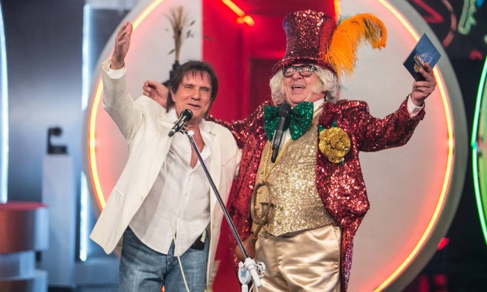 Roberto Carlos com Stepan Nercessian, que interpreta Chacrinha