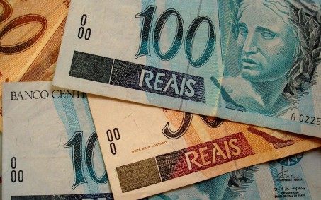 Projeto para criação do décimo quarto salário é aprovado em Comissão na Câmara dos Deputados