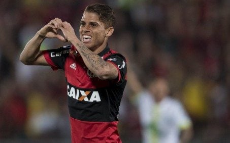Com Gerson negociando saída, torcedores do Flamengo pedem volta de Cuéllar na Web