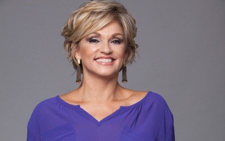 Joalheria recusou a devolução de anel de diamantes, diz Andréa Nóbrega