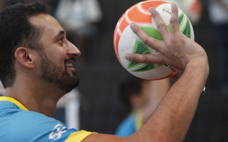 Sem clube após homofobia, Maurício Souza deve disputar eleições pelo partido de Bolsonaro