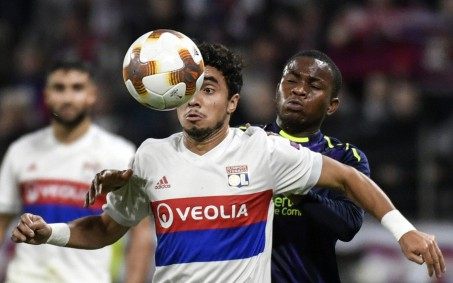 Botafogo confirma negociação com Rafael, mas mostra cautela por questão financeira