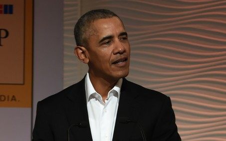 Obama pede salvação da Terra antes de colonização de Marte