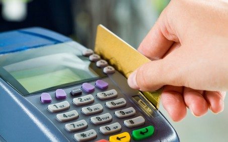 É necessário fornecer CPF ao efetuar compras? Especialista tira a dúvida
