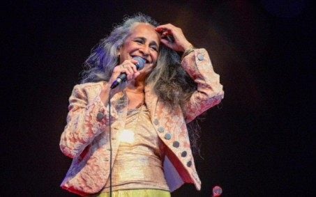 Maria Bethânia completa 77 anos e famosos celebram: 'Admiro tanto'