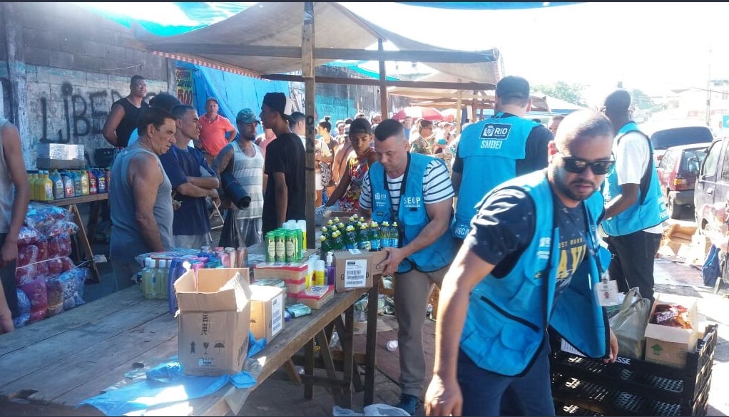 operação na feira de acari