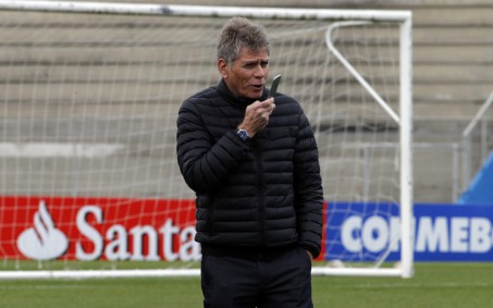 Ex-treinador de Flamengo e Fluminense é sondado para assumir cargo no Internacional