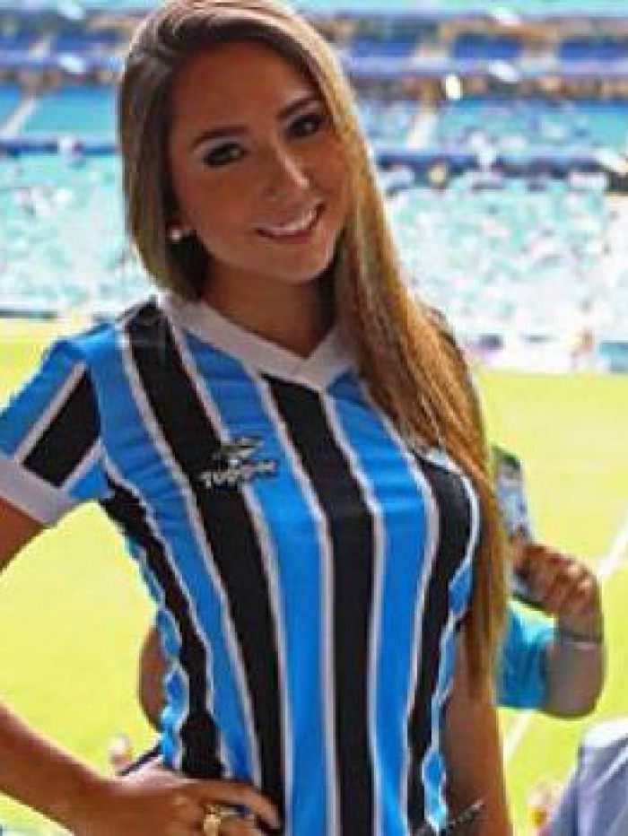 Carol faz sucesso nas redes sociais