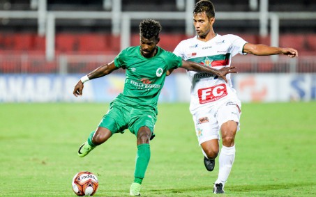 Ex-jogador do Flamengo é preso após término de partida da Série C