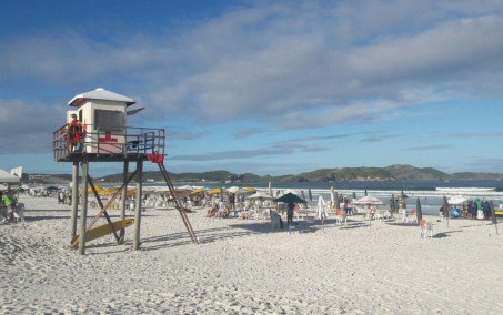 Turista mineiro morre afogado na Praia do Forte