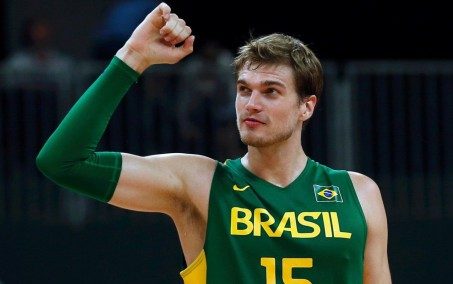 Tiago Splitter será auxiliar técnico na seleção masculina de basquete