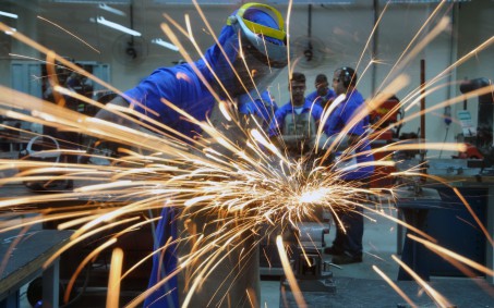 S&P Global: PMI industrial do Brasil sobe de 52,8 em janeiro a 54,1 fevereiro, pico em 20 meses