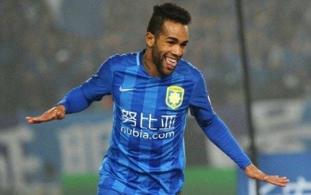 Ex-Vasco rescinde contrato na Turquia e fica livre no mercado