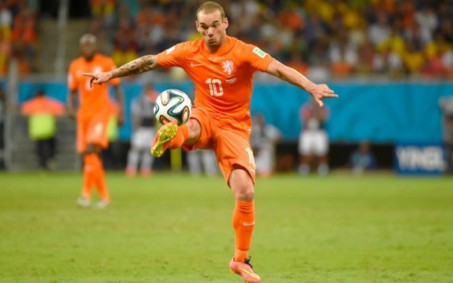 Carrasco do Brasil na Copa de 2010 impressiona com forma física irreconhecível; veja foto