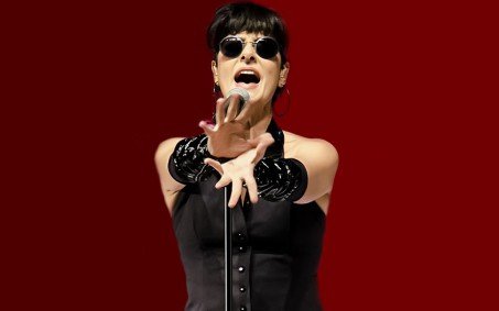 Fernanda Abreu faz show com ingressos a R$ 5 no Teatro João Caetano