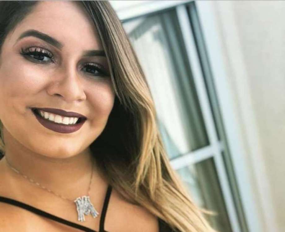 Mar&iacute;lia Mendon&ccedil;a