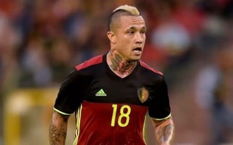 Ex-volante de Roma e Inter de Milão, Nainggolan é oferecido ao Vasco