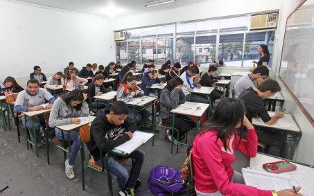 Cederj prorroga prazo de inscrições do vestibular