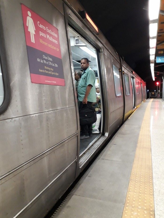 Alerj analisa projeto de lei que prev&ecirc; mudan&ccedil;as no hor&aacute;rio dos vag&otilde;es exclusivos para mulheres