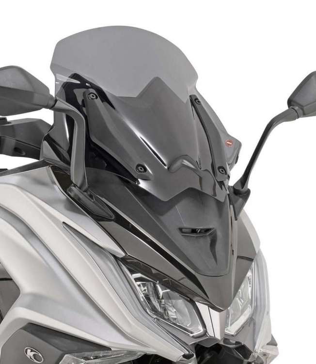 Painel 100% digital é dividido em três áreas. Sistema possui conectividade com smatphones e função de monitoramento da pressão dos pneus