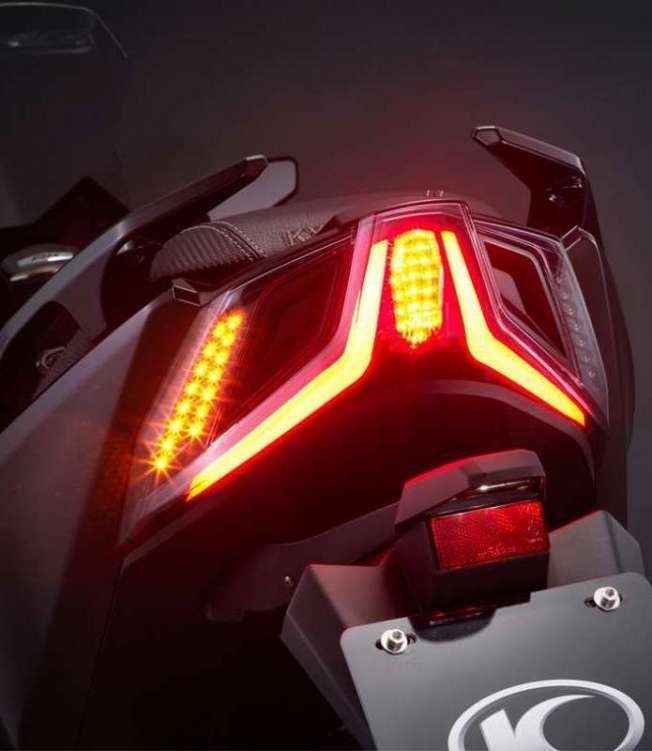 Lanterna em 
LEDs chama a atenção na traseira - Divulgação