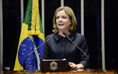 Governo eleito colocará o povo dentro do Orçamento, afirma Gleisi