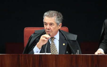 TSE manda suspender programa de Bolsonaro; fala de ex-ministro do STF é cortada