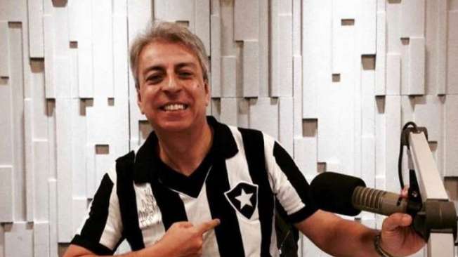 Torcedor do Alvinegro, o radialista e colunista do MEIA HORA est comemorando 40 anos de carreira