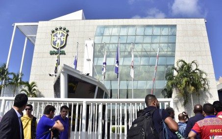 Ex-treinador do Flamengo pode assumir função na seleção brasileira