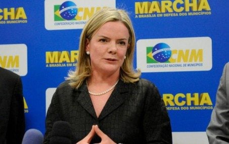 Gleisi critica Moro por pedir para Lula abrir suas contas: 'Cara de pau'