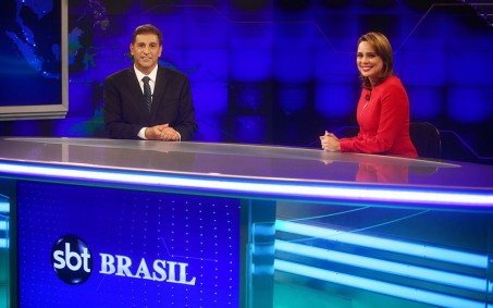 SBT dispensa apresentador Carlos Nascimento