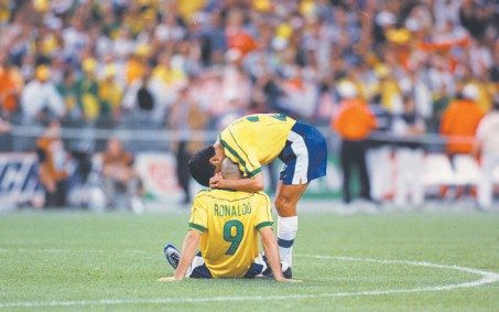Ronaldo Fenômeno diz que 'fez a coisa certa' ao jogar a final da Copa de 98