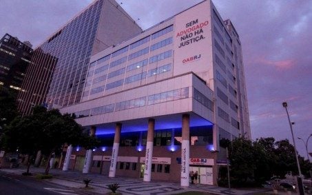 Liminar garante voto de advogados inadimplentes nas eleições da OAB-RJ
