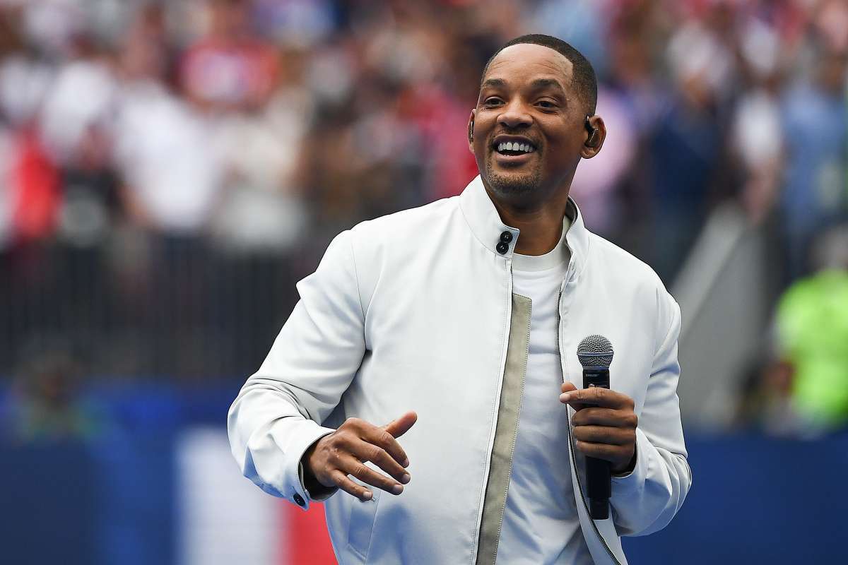 US actor Will Smith performs during the closing ceremony of the Russia 2018 World Cup ahead of the final football match between France and Croatia at the Luzhniki Stadium in Moscow on July 15, 2018. / AFP PHOTO / FRANCK FIFE / RESTRICTED TO EDITORIAL USE - NO MOBILE PUSH ALERTS/DOWNLOADS