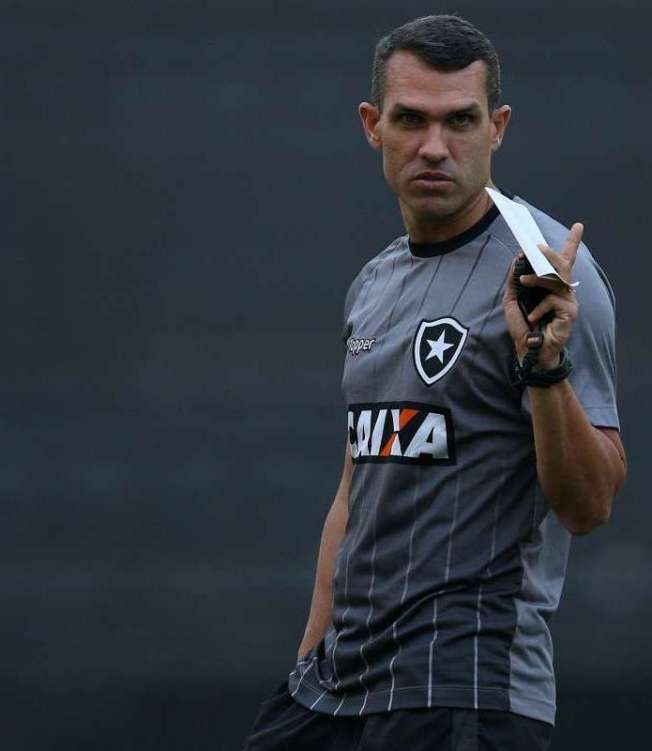 Bruno Lazaroni. Treino do Botafogo no Estadio Nilton Santos. 25 de Junho de 2018, Rio de Janeiro, RJ 