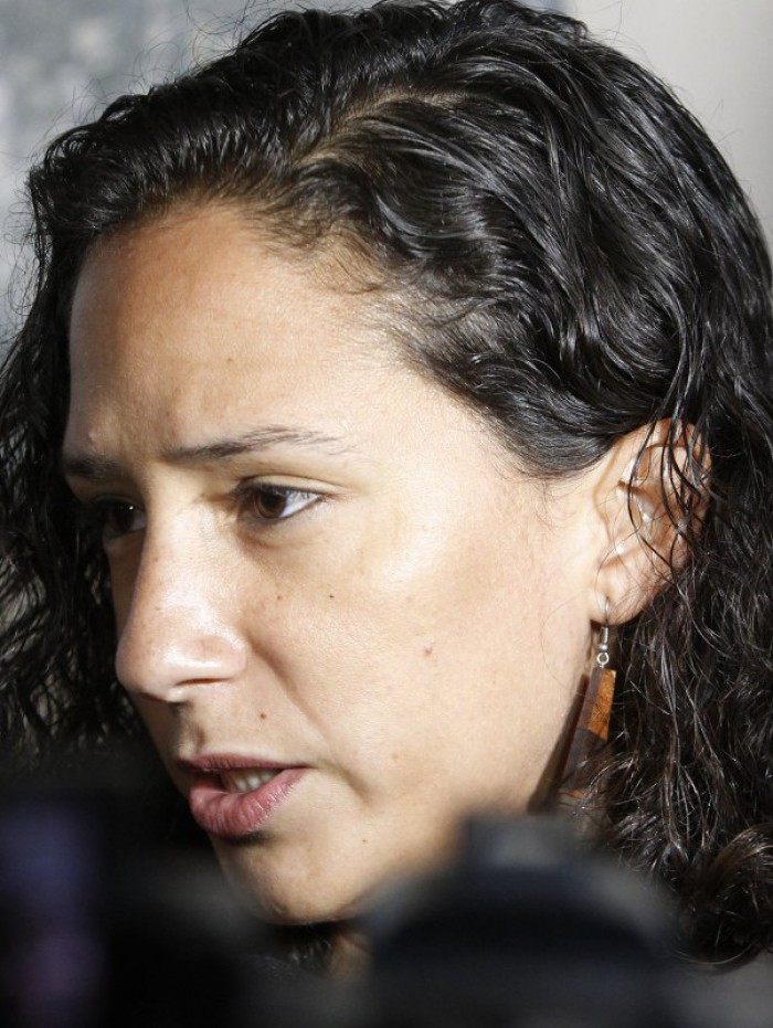 M&ocirc;nica Ben&iacute;cio