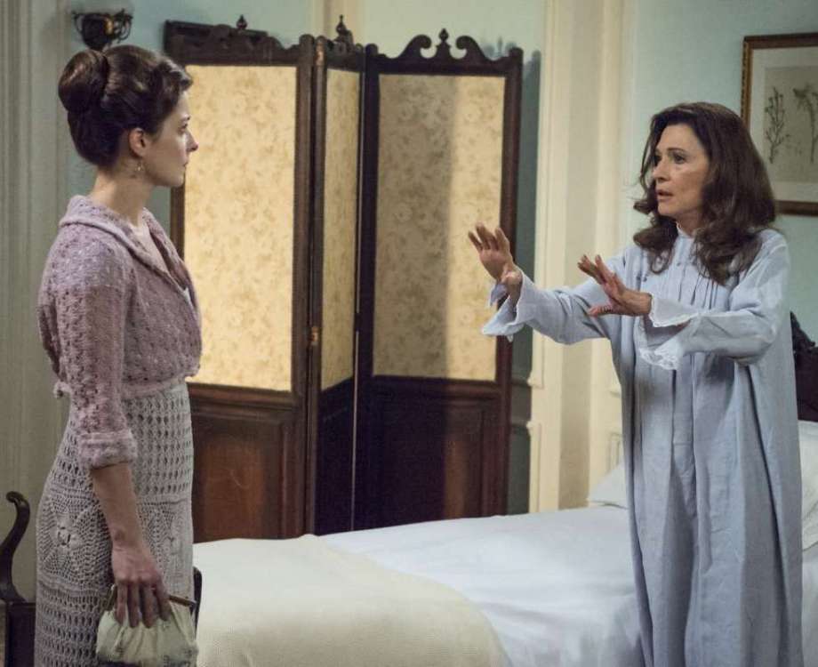 Briana deixa Lady Margareth furiosa ao contar que forjou sua morte
