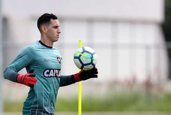 Gatito confia em uma boa apresentação do Botafogo em Assunção 
