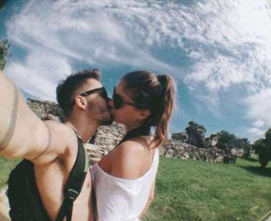 Junior Lima e a esposa M&ocirc;nica Benini