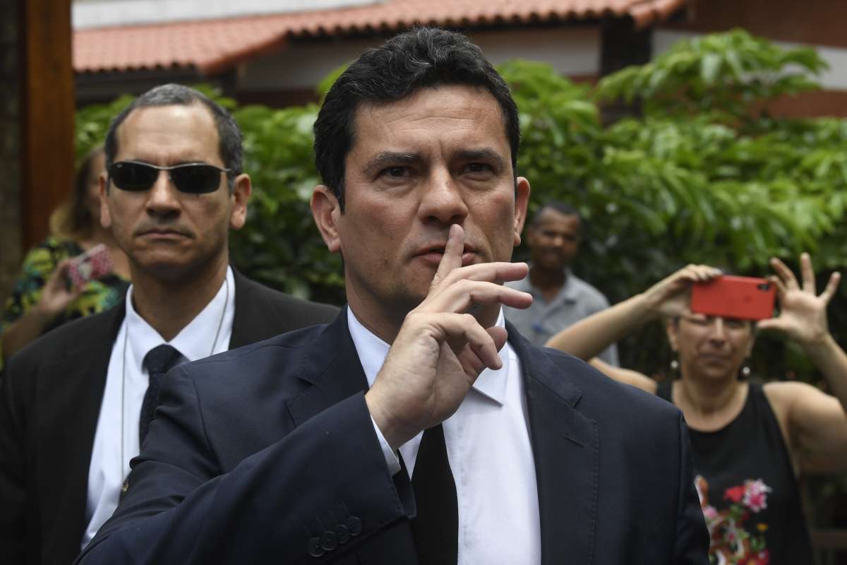S&eacute;rgio Moro ap&oacute;s encontrar-se com o presidente eleito, Jair Bolsonaro, na Barra da Tijuca