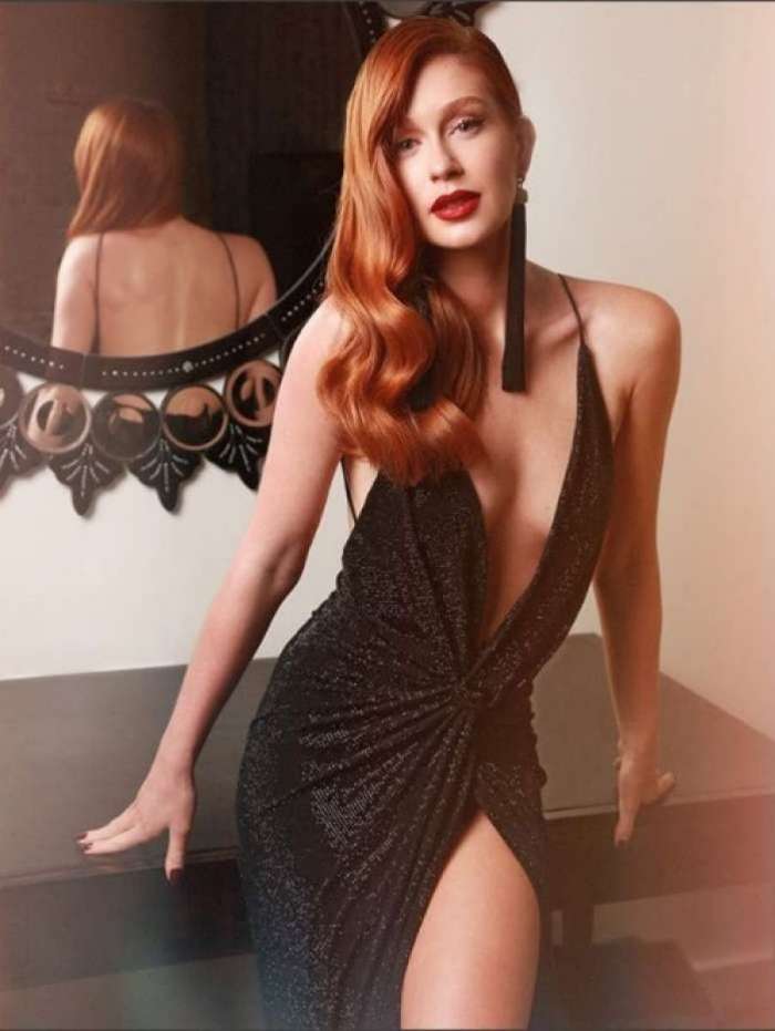 Marina Ruy Barbosa linda em evento 