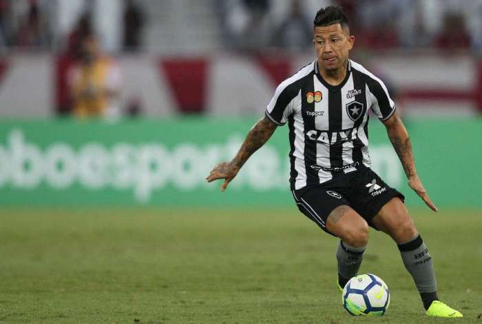 Leo Valencia está no Botafogo desde o início do ano passado
