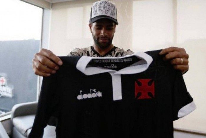 Alex Teixeira foi sonho de consumo da torcida do Vasco