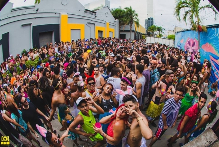 Bloco do Sai, Hétero! arrastou mais de 11 mil pessoas no Carnaval de 2018 