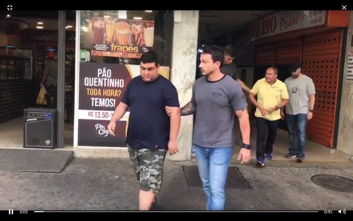 Pai e filho presos por recepta&ccedil;&atilde;o
