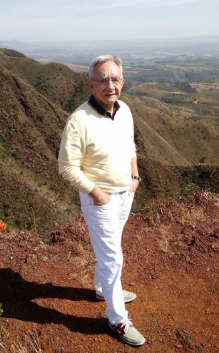 Marcio Paulo Mascarenhas era dono da pousada Nova Est&acirc;ncia, destru&iacute;da ap&oacute;s o rompimento da barragem da Vale