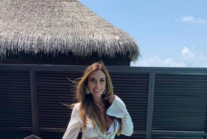 Nicole Bahls nas Ilhas Maldivas