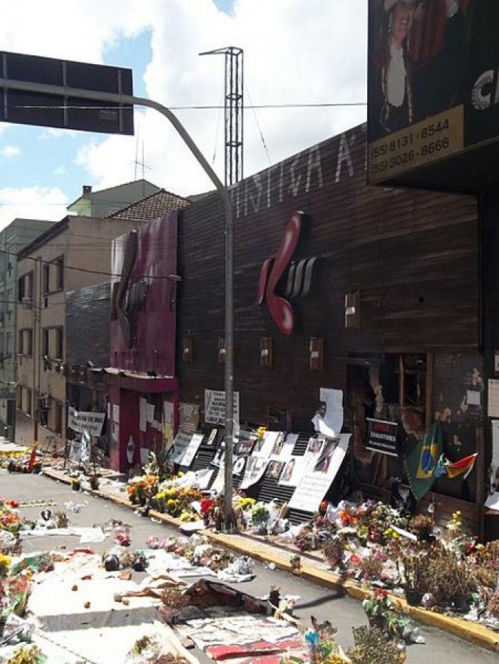 Quatro r&eacute;us do caso da Boate Kiss s&atilde;o condenados a pris&atilde;o por homic&iacute;dio simples com dolo eventual